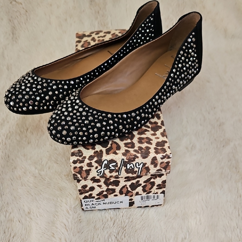 FS/NY Quench Black Nubuck Studded Women's Ballet Flats